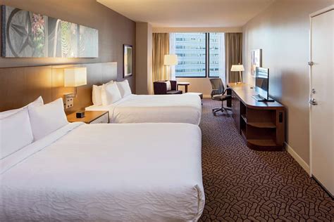 Hilton Garden Inn Downtown Dallas Reviews, Deals & Photos 2023 - Expedia