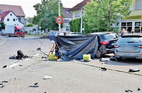 Mann Stirbt Bei Schwerem Unfall