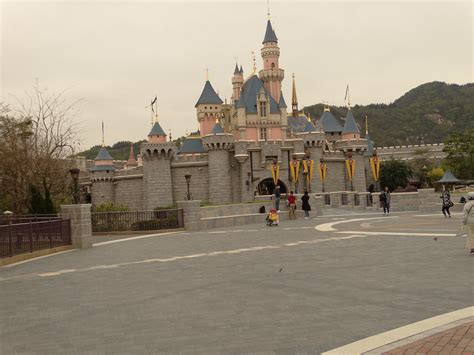 Sleeping Beauty Castle Hong Kong Disneyland L16812 Flickr