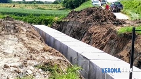 Il Nuovo Ponte Sullo Scolo Aiuta L Irrigazione L Intervento Del