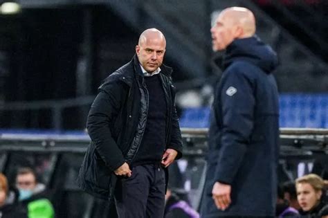 Arne Slot Could Add To Erik Ten Hag Woes With M Liverpool And Man