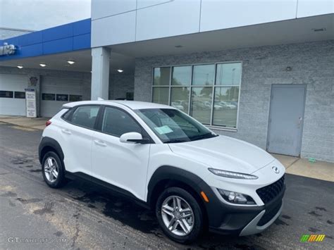 Lunar White Hyundai Kona Se Awd Photo Gtcarlot