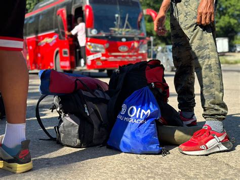 Accidente de autobús deja 20 migrantes heridos en Costa Rica En