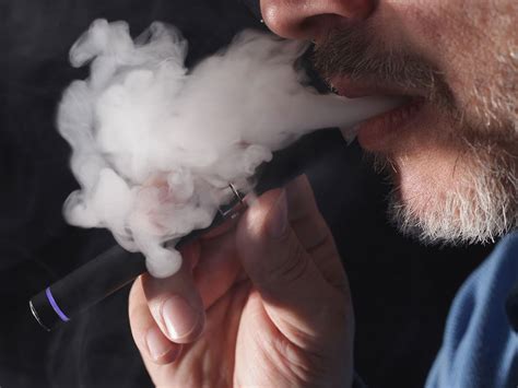 E Cigarette Fluids And Cartridges Contain ‘bacteria And Fungi Toxins