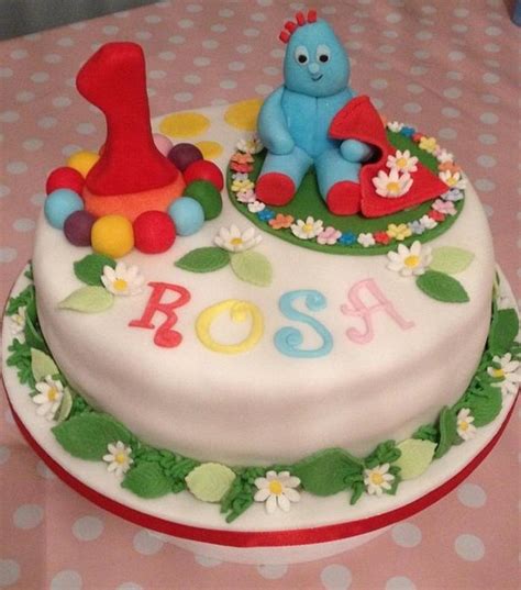 Iggle Piggle Cake Decorated Cake By Yummy Scrummy Cake Cakesdecor