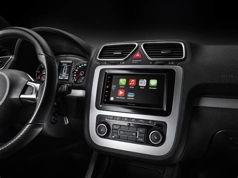 Apple CarPlay Review: Your iPhone And Car Can Finally Be Friends