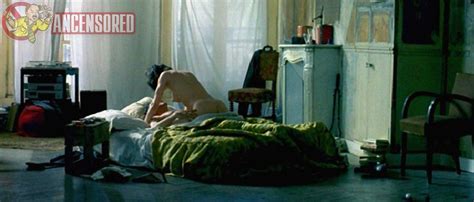 Naked Anne Parillaud In Gangsters