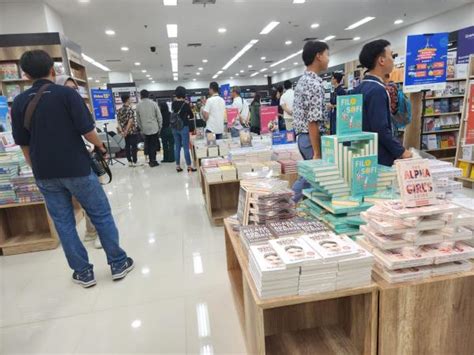 Buka Gerai Baru Di Resinda Park Mall Gramedia Siap Ajak Masyarakat