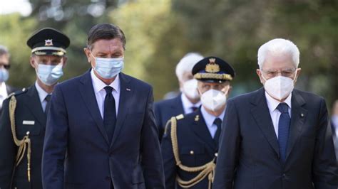 Foibe Storico Incontro Fra Mattarella E Lo Sloveno Pahor Sul Carso