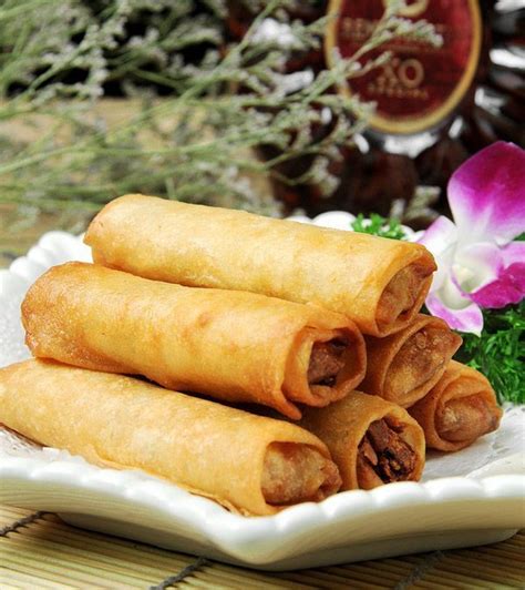 Dim Sum Chinese Spring Roll Dim Sum Recipes Food Chinese Dessert