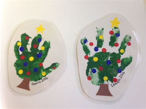 Handprint Christmas Tree Magnet Easy Kids Christmas Craft Kids