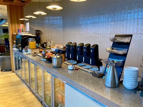 Liffey Lounge Dublin Airport Review By A Frequent DUB Flier