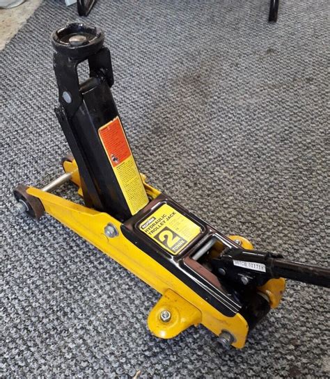 Halfords Ton Hydraulic Trolley Jack In Fareham Hampshire Gumtree