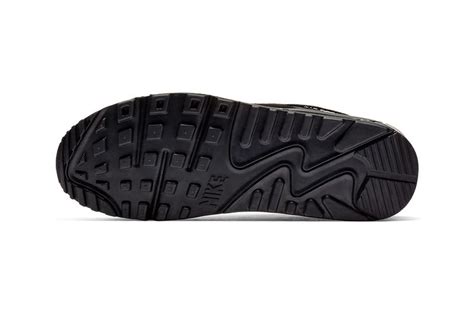 Nike Air Max 90 Essential Black & White Release | Hypebeast