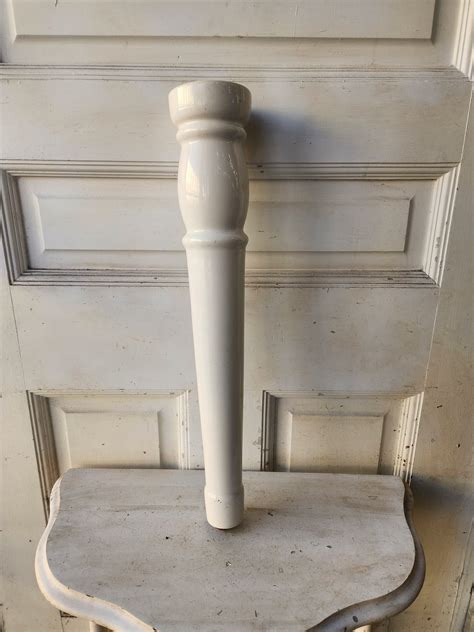 Antique Porcelain or Ceramic Peg Leg Sink Leg, Victorian Pedestal Sink ...