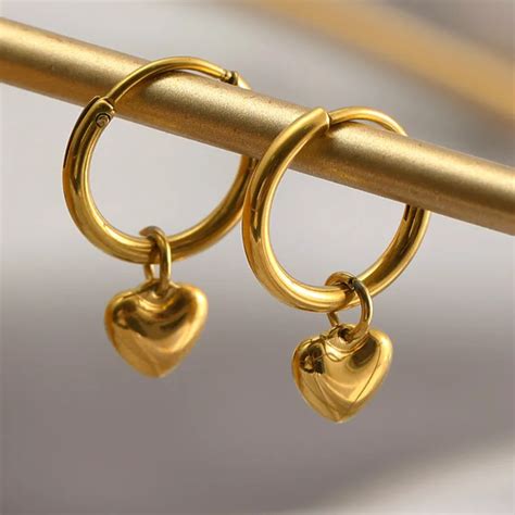 Shiny Love Heart Pendant Hoop Earrings For Women Cute 18k Gold Earrings