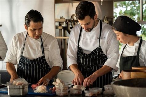 El St Regis Punta Mita Eleva La Excelencia Culinaria Con Una