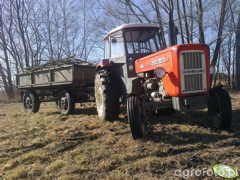 Foto Ciagnik Ursus C 360 Przyczepa Id 345681 Galeria Rolnicza Agrofoto