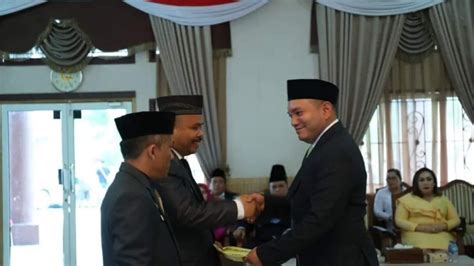 Bupati Pakpak Bharat Lantik Pejabat Administrator Dan Pengawas Ini