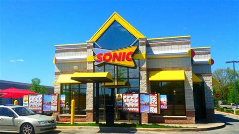 Fast-food chain Sonic reporting a possible credit card breach - Houston ...