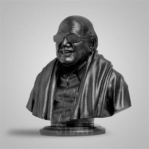 Former Tamil Nadu Chief Minister Kalaignar Karunanidhi Bust Sculpture – SILAII