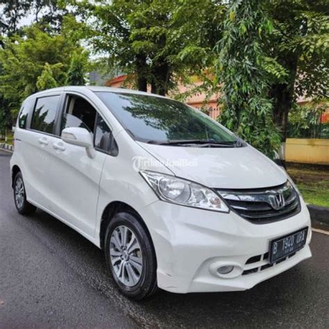 Mobil Honda Freed Psd Ac Double Bekas Aman Surat Lengkap Di