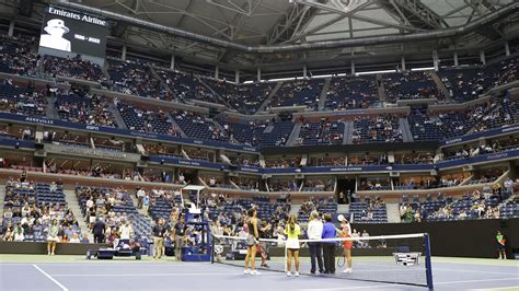 Us Open Minuta Ciszy Ku Pami Ci El Biety Ii Przed Meczem