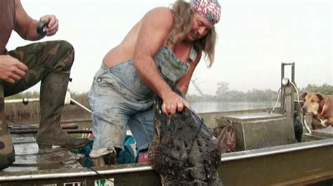 'Swamp People' Follows Gator Hunters in Louisiana Video - ABC News