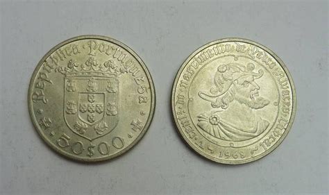 Lote 315 Lote de 2 moedas de prata da Republica Portuguesa são moeda