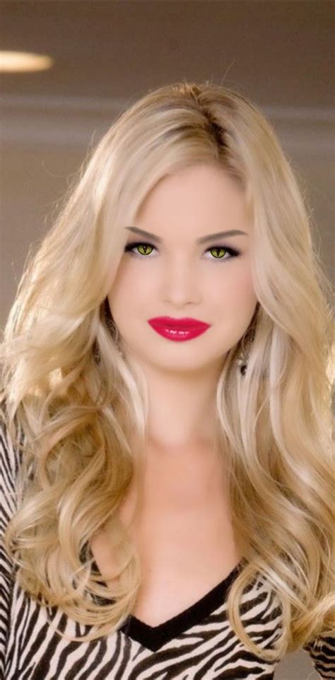 Pin By Viki On Women Gorgeous Blonde Blonde Beauty Beautiful Girl Face