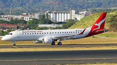 N955UW Embraer ERJ 190 100IGW Qantaslink Alliance Airlines