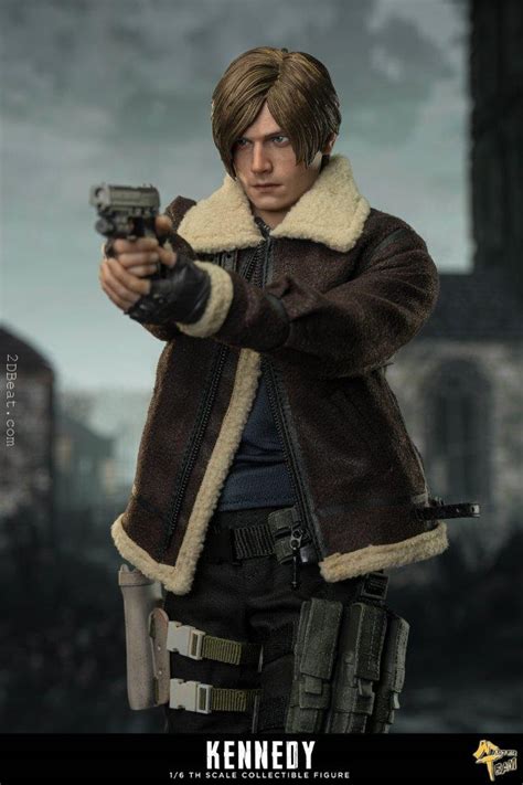 Mttoys 017 Resident Evil 4 Remake Leon S Kennedy 16 Action Figure