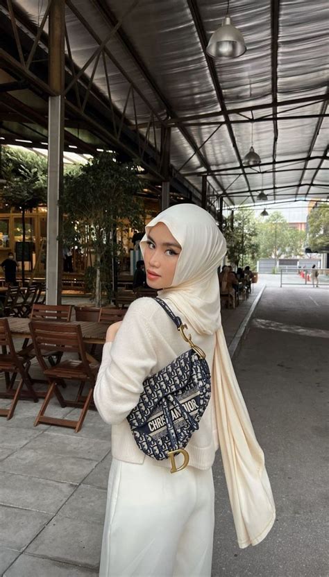 Pin Di Sashfir Instagram Gaya Model Pakaian Model Pakaian Hijab