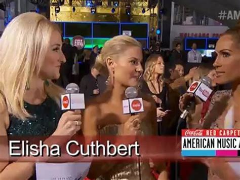 Elisha Cuthbert Red Carpet Interview Ama 2012 Video Dailymotion