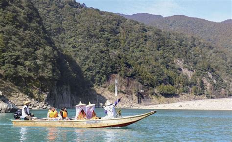 熊野川で観光舟下り始まる 和歌山の世界遺産 読んで見フォト 産経フォト