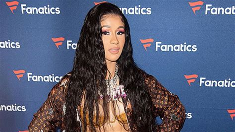 Cardi B Dances On Stripper Pole In ‘silhouette Challenge Hollywood Life