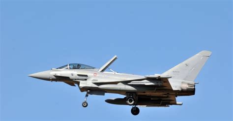 Aereo Militare Precipitato Vicino A Trapani Recuperato Corpo Pilota