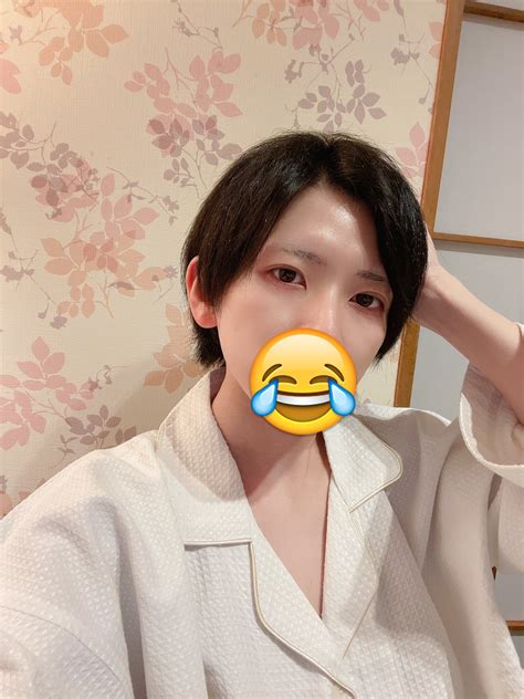 さくら🌸151cm♂ On Twitter 昨日の元画像と8月に京都旅行行った時のb面。 比較すると割と伸びたね！ あと半年くらいすれば