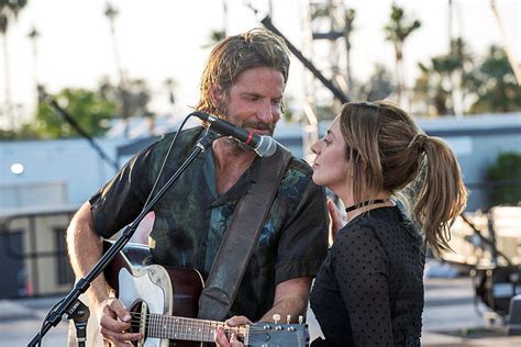 Bradley Cooper And Lady Gaga Perform A Star Is Born Song At Vegas Lady