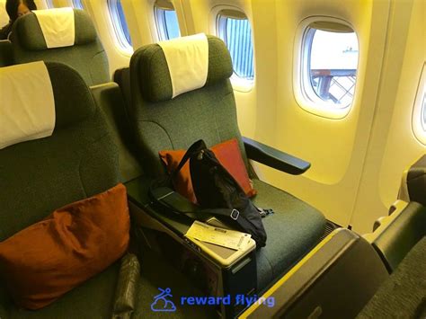 Review Of Cathay Pacific Flight From Taipei To Hong Kong In Business