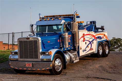 Bruneau’s Garage Heavy Duty Peterbilt Wrecker | Walt-n-Ingrid