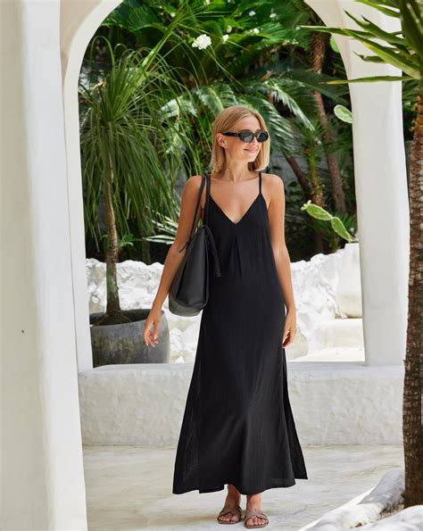 The Mykonos - Solid Black Linen Beach Dress – Kenny Flowers