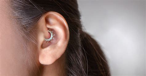 Daith Piercing For Anxiety Potential Benefits And Risks