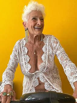 Erotic Grannies Nudes Tumblr Old Pussy Net