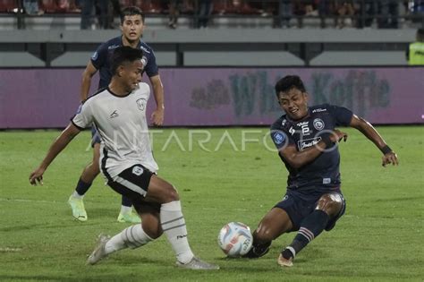 Arema Lawan Rans Nusantara Fc Antara Foto