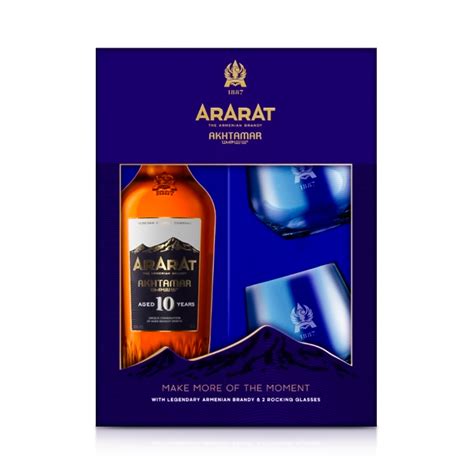 Geschenkset Armenischer Brandy Ararat Akhtamar 10 Jahre 40 Vol 0