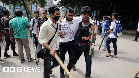 Bangladesh Students Attacked During Dhaka Protest