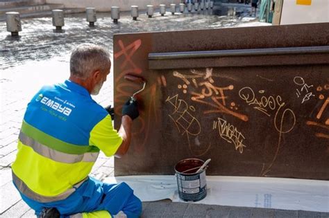 Cort realiza una actuación especial en la plaza del Olivar que