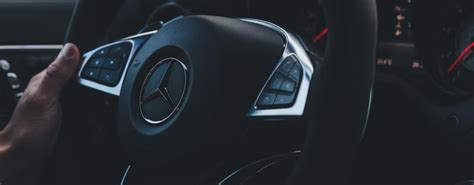 Ultimate Guide to Choosing the Right Windshield Wiper for Any Vehicle