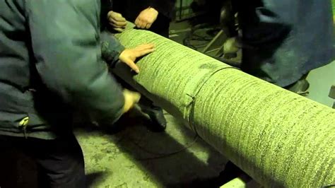 Утепление труб пеноизолом - YouTube